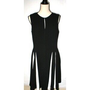 New Womens NWT $269 Taylor Dress 12 Black White Textured Skater Swing Office Wor